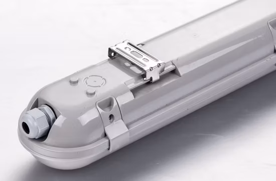 CE RoHS 인증을 받은 새로운 디자인의 방수 IP67 LED 조명 선형 조명